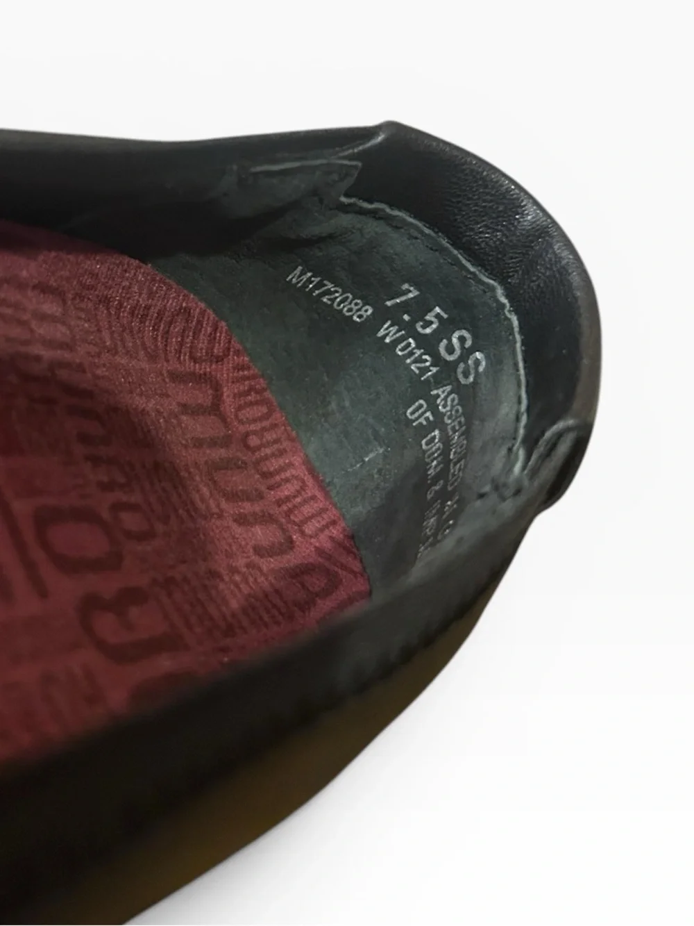 Munro Danielle Black Leather Slip-On Flats Size 7.5